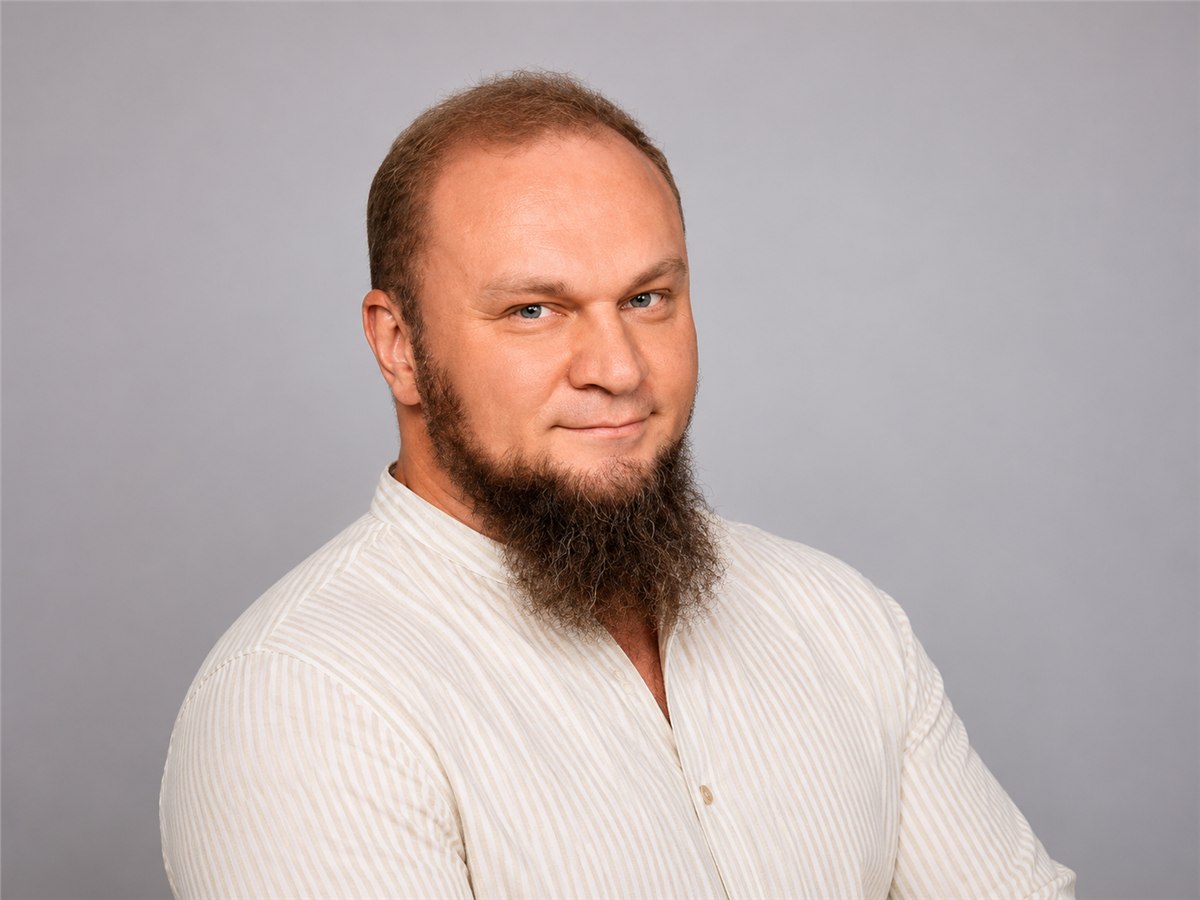 Iskander Akhmetov